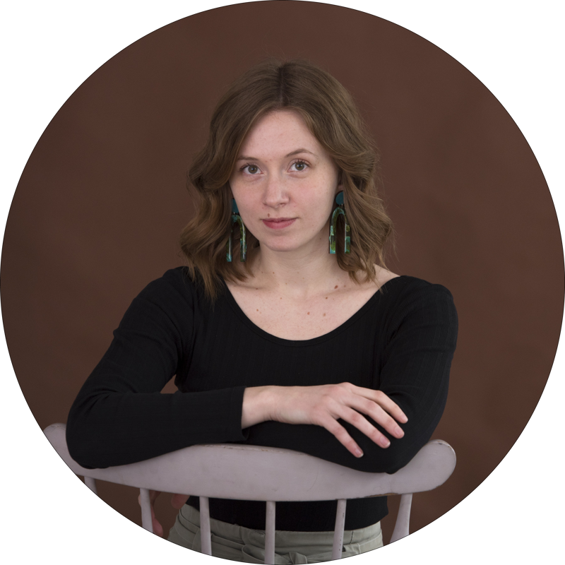 Yvette Sánta, PR and Communications